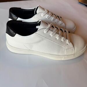 Sonoma Boys Size 5 White Leather Sneakers